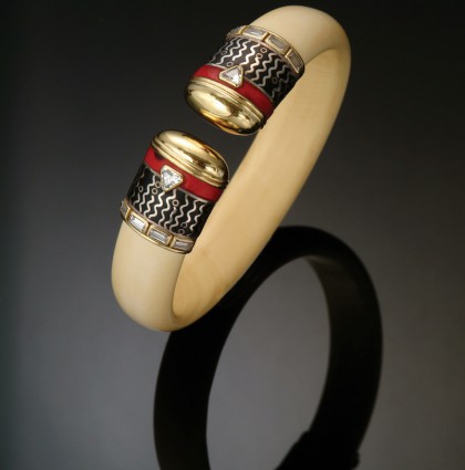 Capped Bracelet