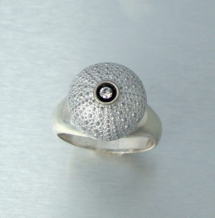 20. Ring